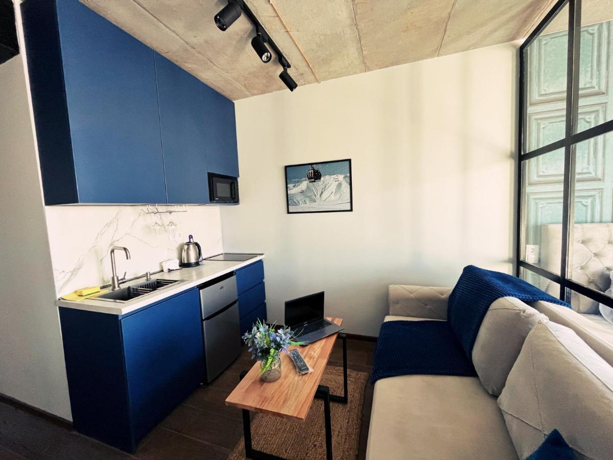 Twins Apartment Deluxe, New グダウリ エクステリア 写真